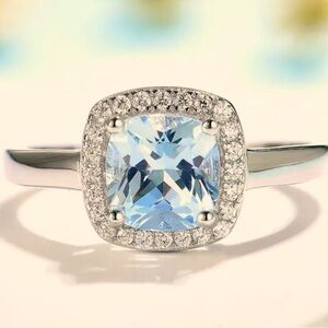 925 Sterling Silver Aquamarine Gemstone Ring Size 9